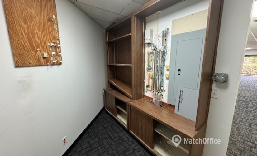 Office South Perimeter Road 1801 33309 Fort Lauderdale, FL