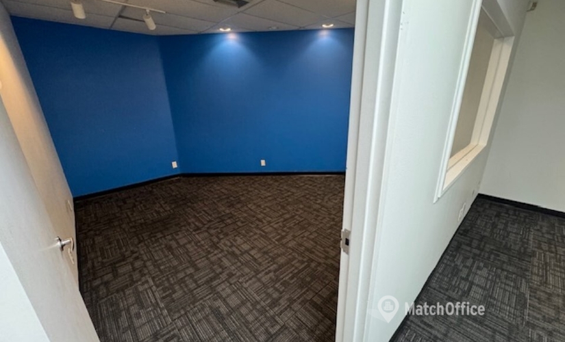 Office South Perimeter Road 1801 33309 Fort Lauderdale, FL