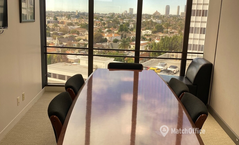 Office Wilshire Boulevard 8484 90211 Beverly Hills, CA