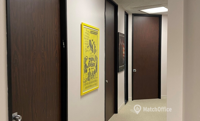 Office Wilshire Boulevard 8484 90211 Beverly Hills, CA