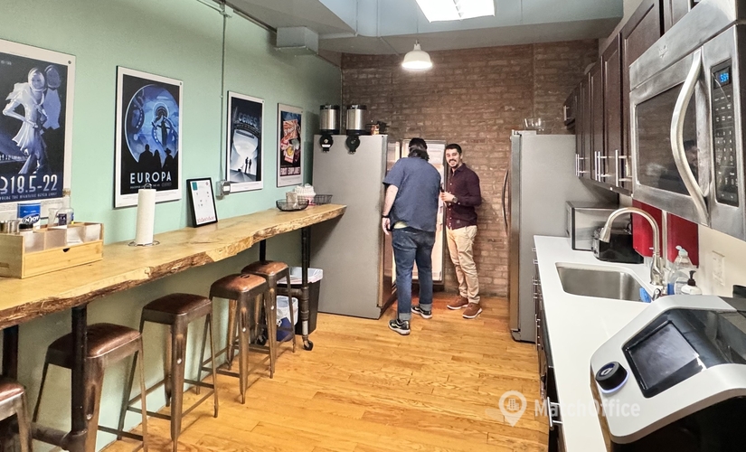 Office North Wabash Avenue 444 60611 Chicago, IL