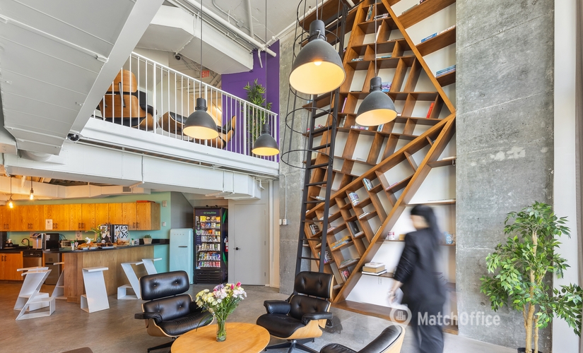 1000 m² Business center in Miami, FL, Biscayne Boulevard 888 (33132) - 1 | MatchOffice.com