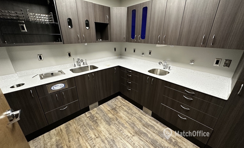 Office Northlake Boulevard 4362 33410 Palm Beach Gardens, FL