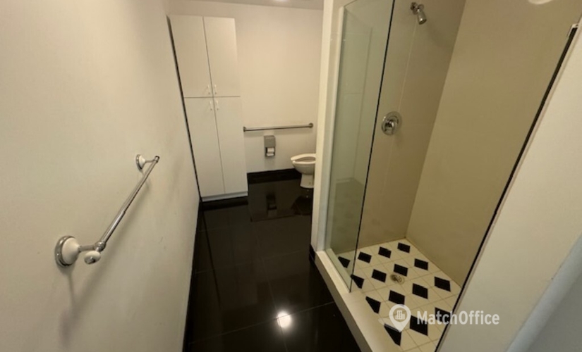 Office South Perimeter Road 1801 33309 Fort Lauderdale, FL