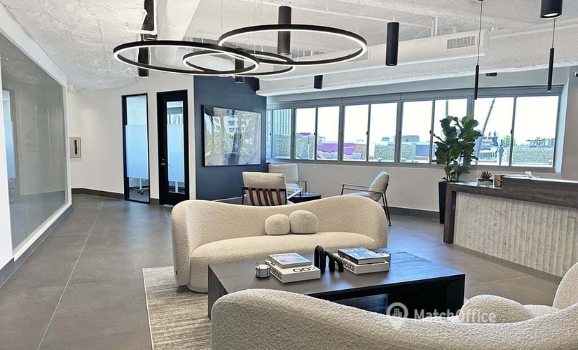 500 m² Serviced office in Beverly Hills, CA, 9465 Wilshire Boulevard (90212) - 1 | MatchOffice