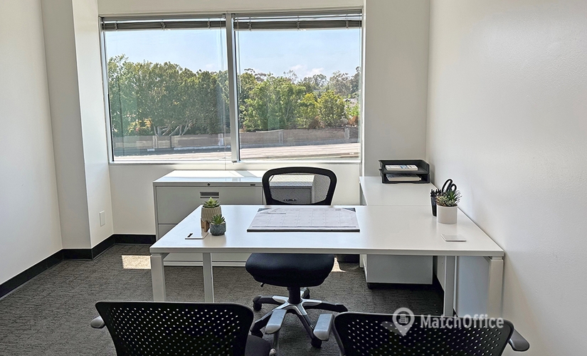 700 m² Coworking space in Los Angeles, CA, 500 S. Sepulveda Blvd. (90049) - 1 | MatchOffice