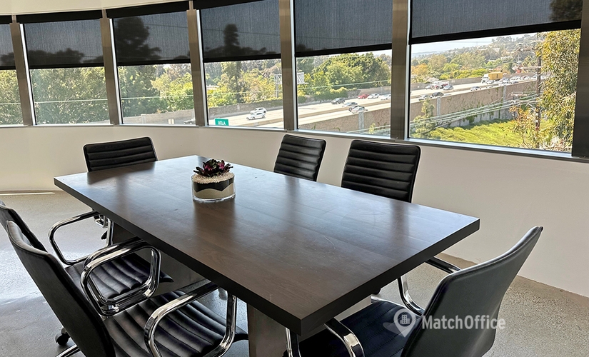 350 m² Meeting room in Los Angeles, CA, 500 S. Sepulveda Blvd. (90049) - 0 | MatchOffice