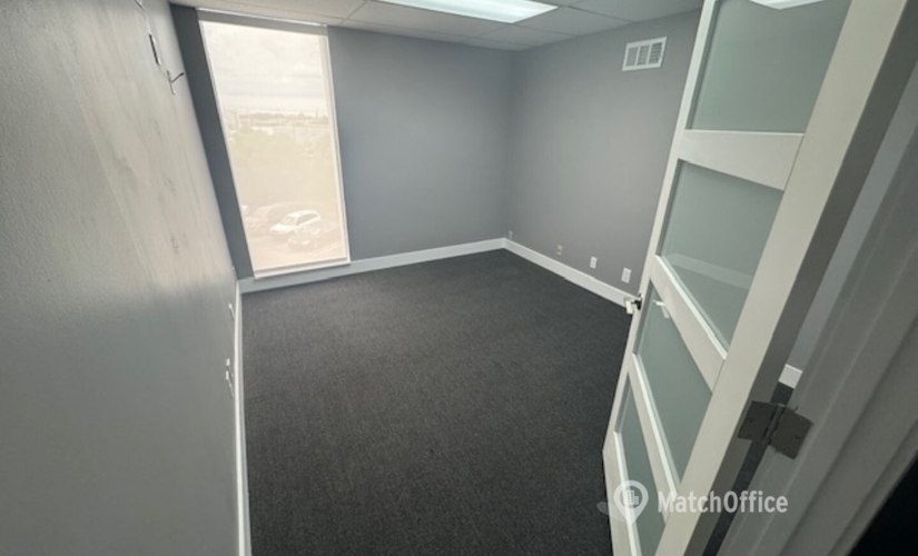 Office Palm Beach Lakes Blvd 33409 West Palm Beach, FL