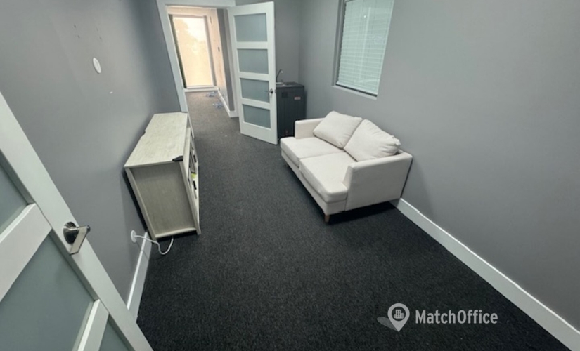 Office Palm Beach Lakes Blvd 33409 West Palm Beach, FL