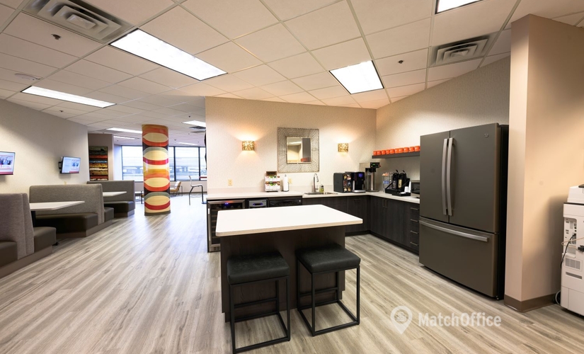 Office International Drive 7900 55425 Bloomington, MN