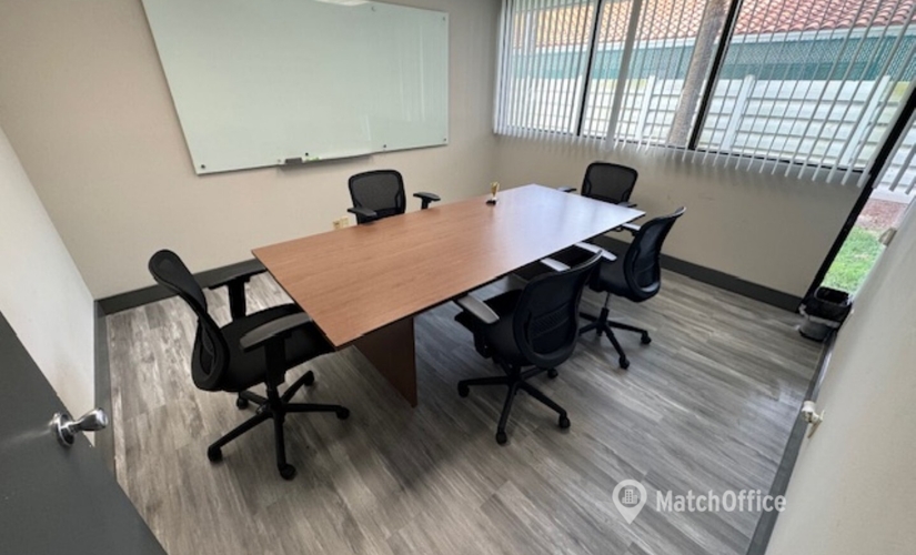 Office Northlake Boulevard 4360 33410 Palm Beach Gardens, FL