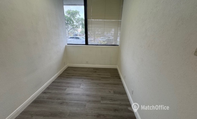 Office 10th Avenue North 2328 33461 Lake Worth Beach