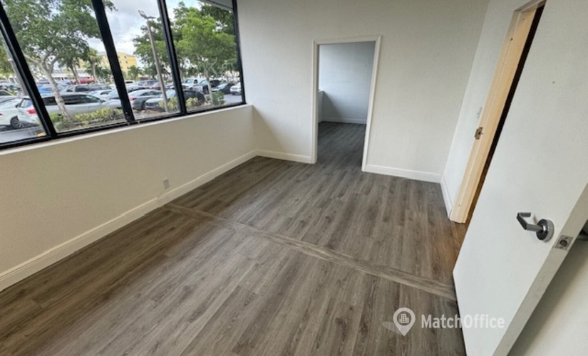 Office 10th Avenue North 2328 33461 Lake Worth Beach