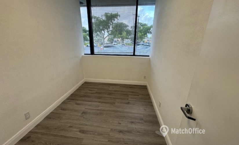 Office 10th Avenue North 2328 33461 Lake Worth Beach