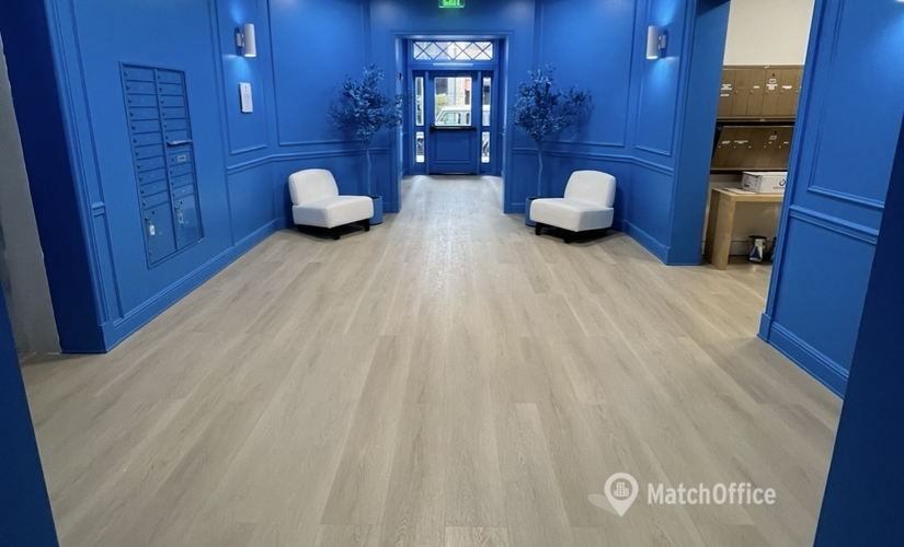 Virtual office space in Beverly Hills, CA, North Camden Drive 415 (90210) - 2 | MatchOffice