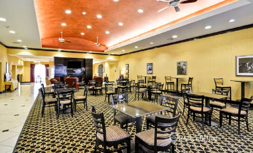 Conference space in Broken Arrow, West Madison Place 4900 (74012) - 2 | MatchOffice.com