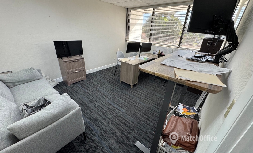 Office Northlake Boulevard 4362 33410 Palm Beach Gardens, FL