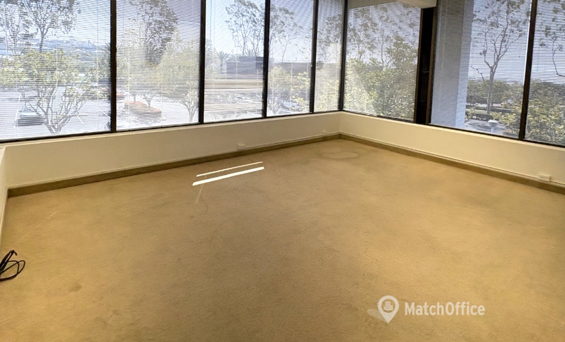 275 m² Serviced office in Newport Beach, CA, 260 Newport Center Drive (92660) - 4 | MatchOffice