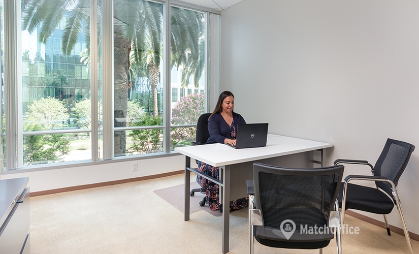 538 m² Shared workspace  in Long Beach,	 CA, 3780 Kilroy Airport Way (90806) - 3 | MatchOffice.com