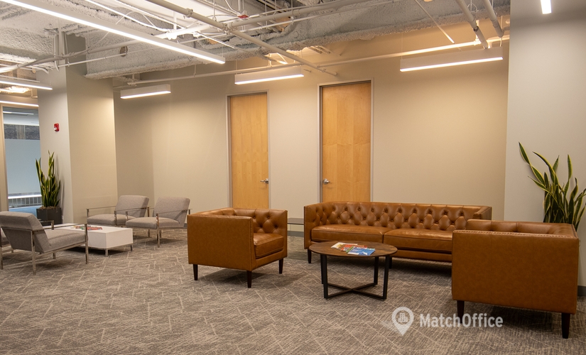 Office North Dearborn Street 33 60602 Chicago, IL