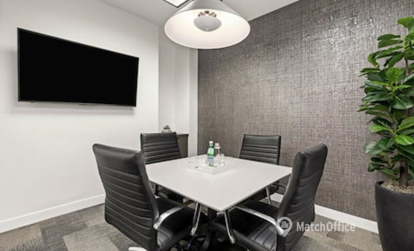 Virtual business address in Woodland Hills, CA, Canoga Avenue 5850 (91367) - 2 | MatchOffice