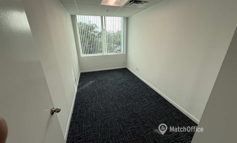 Office North Military Trail 8895 33410 Palm Beach Gardens, FL