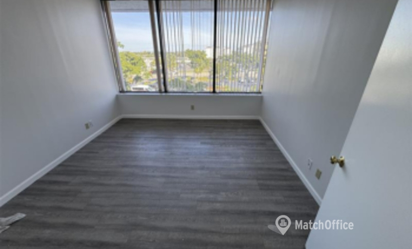 Office 10th Avenue North 2328 33461 Lake Worth Beach