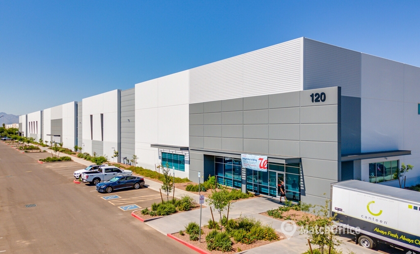 40600 m² Warehouse storage for rent in Phoenix, AZ, North 83rd Avenue 120 (85353) - 3 | MatchOffice.com