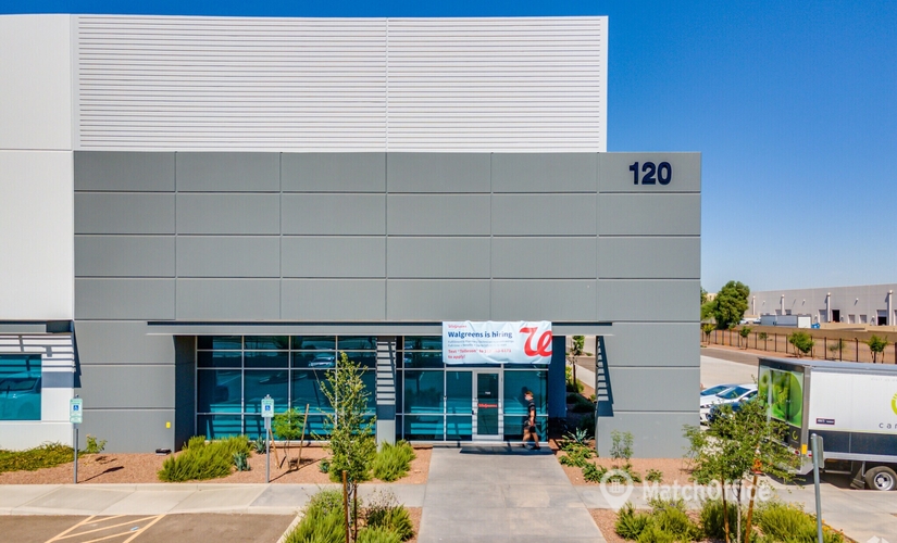 40600 m² Office warehouse up for rent in Phoenix, AZ, North 83rd Avenue 120 (85353) - 1 | MatchOffice.com