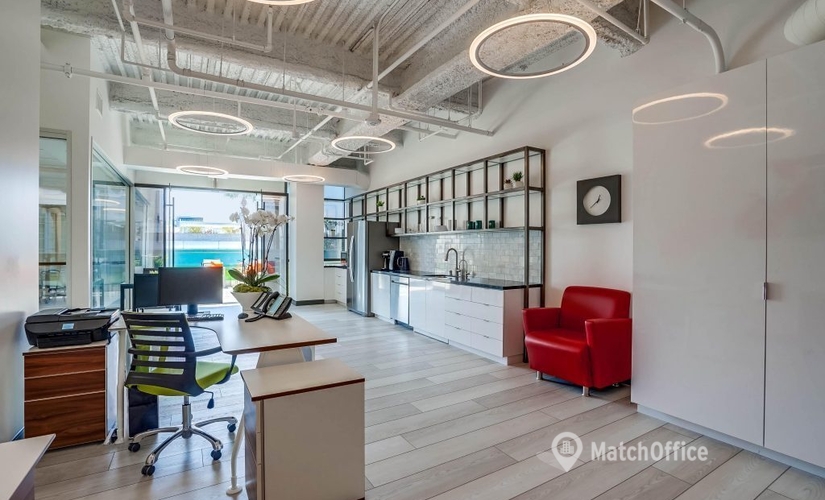 Meeting room in Beverly Hills, CA, South Santa Monica Boulevard 9440 (90210) - 2 | MatchOffice