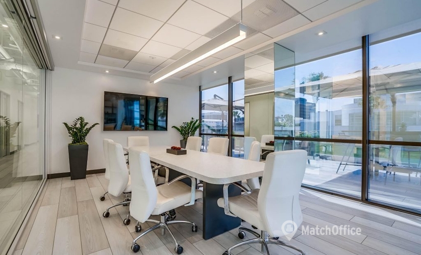 Convention center in Beverly Hills, CA, South Santa Monica Boulevard 9440 (90210) - 0 | MatchOffice.com
