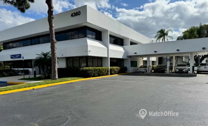 Office Northlake Boulevard 4360 33410 Palm Beach Gardens, FL