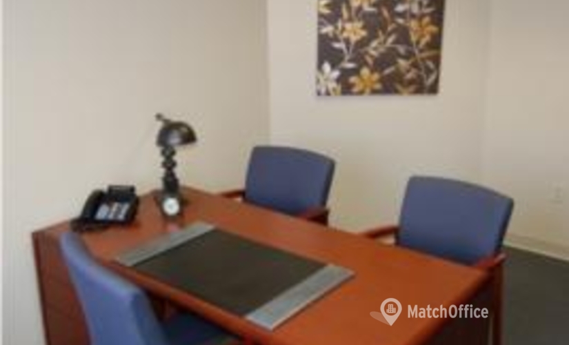 500 m² Business space in Cincinnati, OH, 11427 Reed Hartman Hwy (45241) - 1 | MatchOffice.com