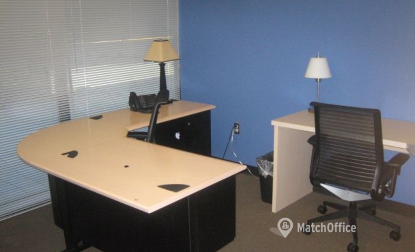 200 m² Serviced office in Reston, VA, 1900 Campus Commons Drive (20191) - 1 | MatchOffice