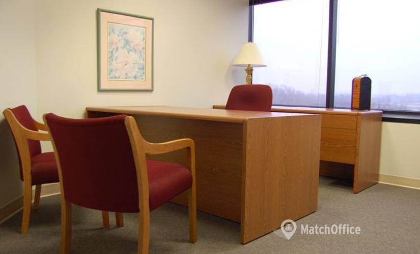 756 m² Business center in Erlanger, KY, Olympic Corporate Center (41018) - 1 | MatchOffice