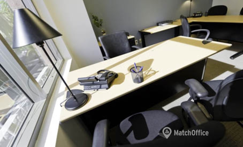 250 m² Business park place up for rent in Carlsbad, CA, 1902 Wright Place (92008) - 3 | MatchOffice.com