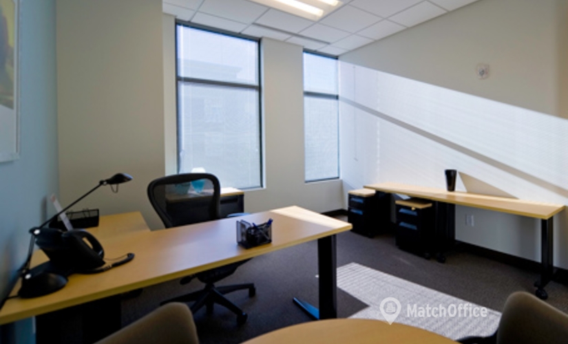 250 m² Business space building up for rent in Charlotte, NC, 2015 Ayrsley Town Blvd. (28273) - 1 | MatchOffice.com