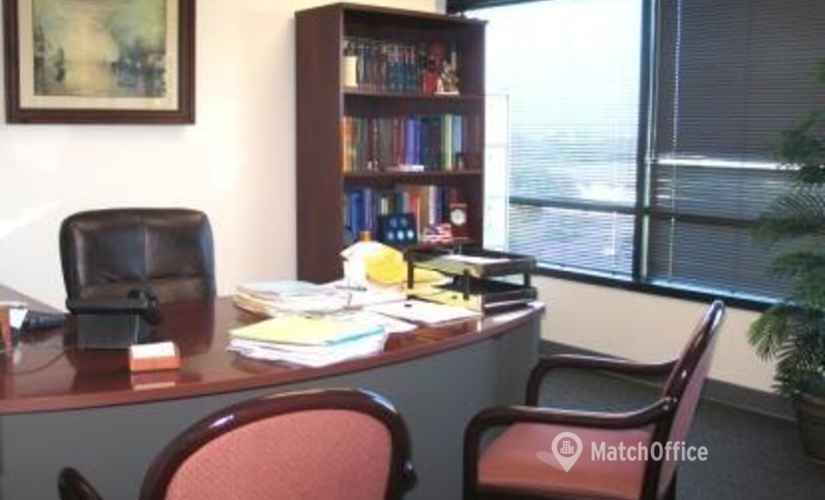 500 m² Business center property up for rent in Hollywood, FL, 3440 Hollywood Blvd. (33021) - 3 | MatchOffice