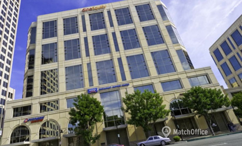 250 m² Business space building for rent in Glendale, CA, 450 North Brand Boulevard (91203) - 1 | MatchOffice.com
