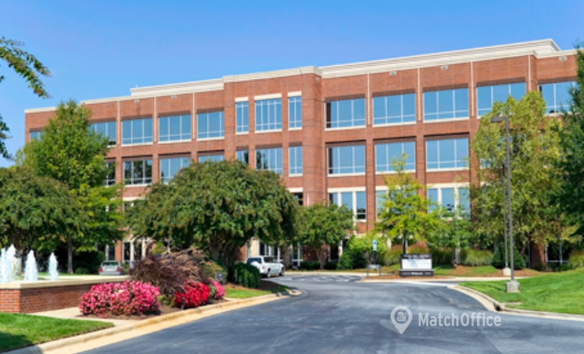 250 m² Business park property up for rent in Greensboro, NC, 7800 Airport Center Dr. (27409) - 0 | MatchOffice.com