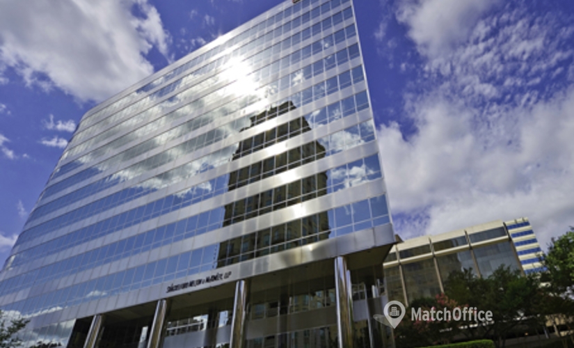250 m² Business park property up for rent in Dallas, TX, 3333 Lee Parkway (75219) - 1 | MatchOffice