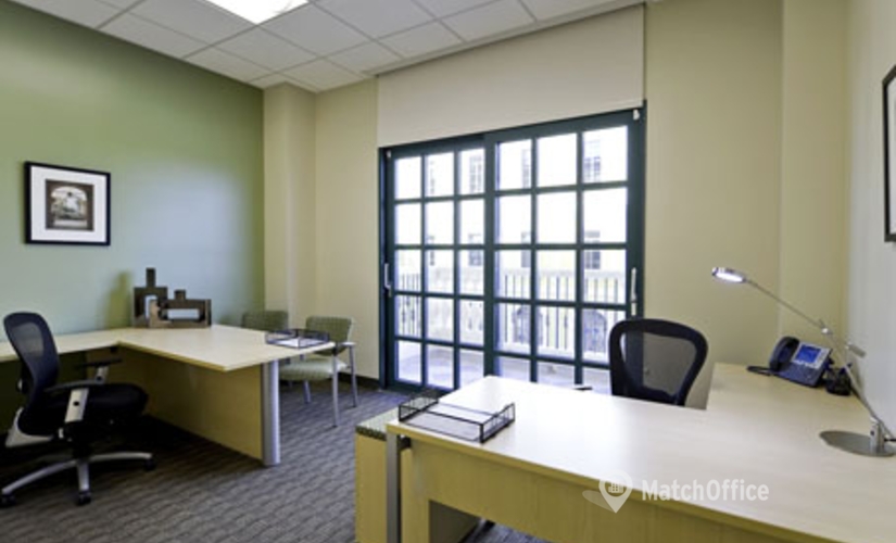 250 m² Business center property for rent in Las Vegas, NV, 410 S Rampart (89145) - 1 | MatchOffice.com