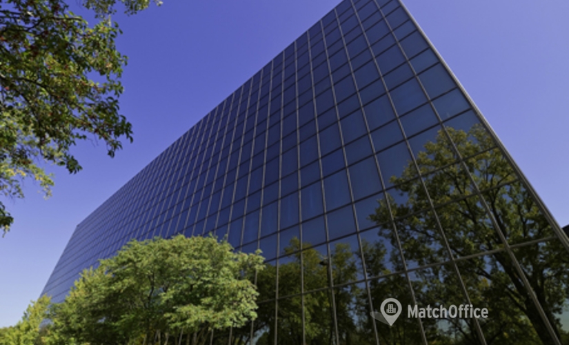250 m² Serviced office building available to rent in Skokie, 	IL, 5250 Old Orchard (60077) - 1 | MatchOffice.com