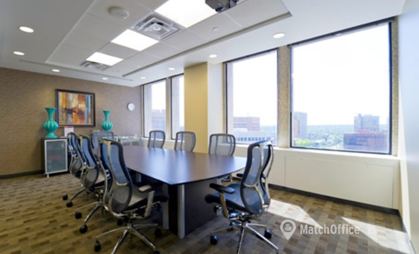 250 m² Business park building up for rent in Clayton, MO, 7733 Forsyth Boulevard (63105) - 3 | MatchOffice