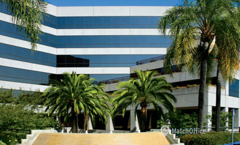 100 m² Business space in Brea, CA, 135 S. State College Blvd (92821) - 1 | MatchOffice.com
