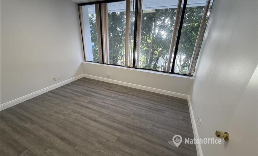 Office 10th Avenue North 2290 33461 Lake Worth Beach