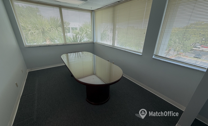 Office North Military Trail 8895 33410 Palm Beach Gardens, FL