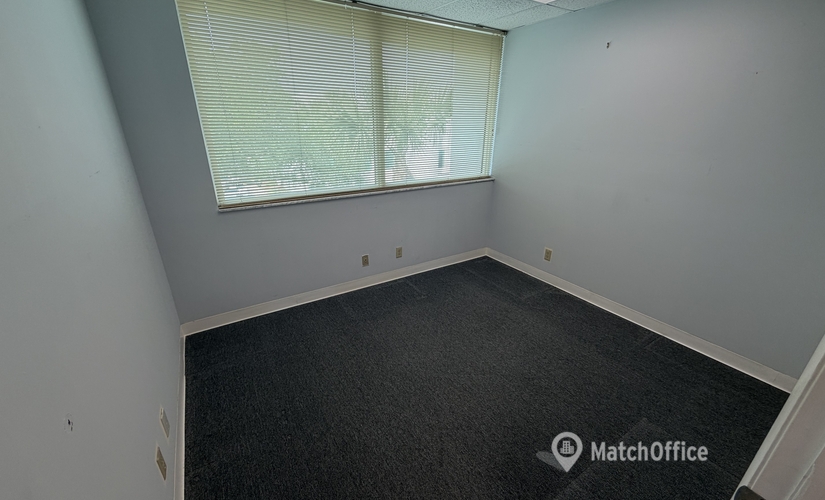 Office North Military Trail 8895 33410 Palm Beach Gardens, FL