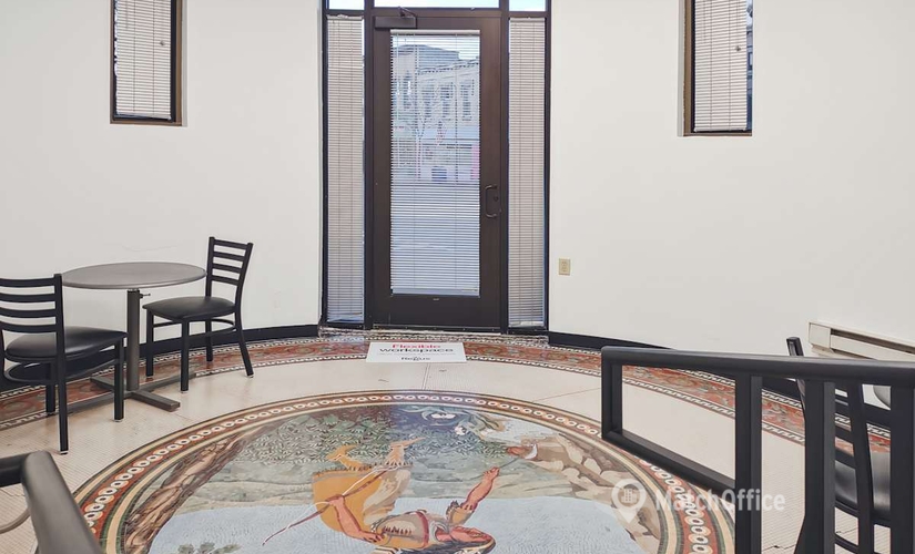10 m² Coworking  in Waukesha, WI, 259 W Broadway (53186) - 4 | MatchOffice.com