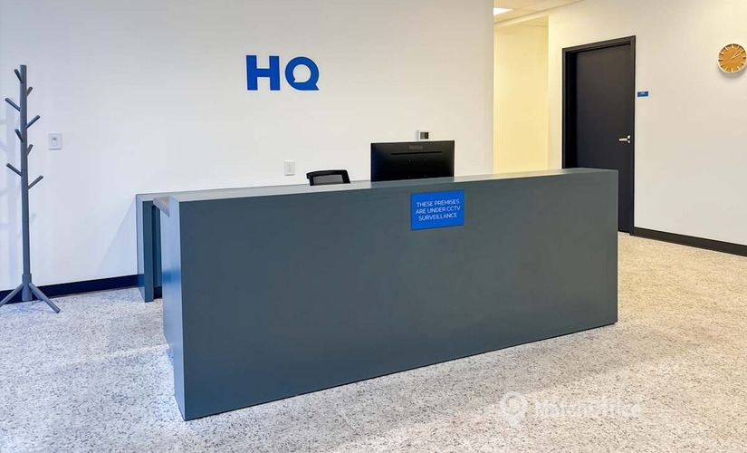 10 m² Business space in Mobile, AL, 3100 Cottage Hill Rd (36606) - 1 | MatchOffice.com